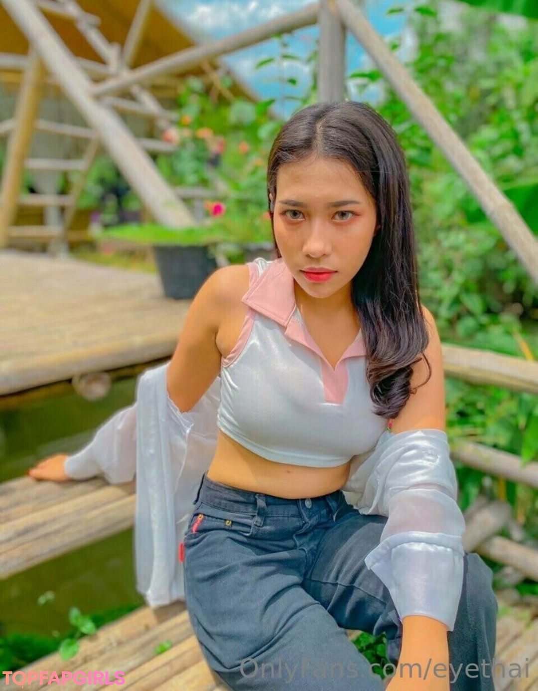 eyethai naked pornstar pic
