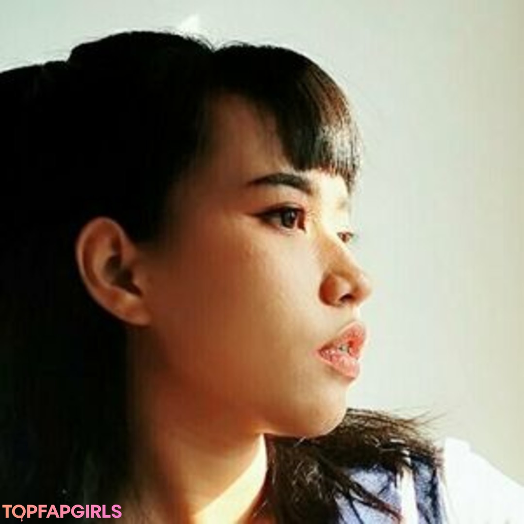 eyethai model pretty picture