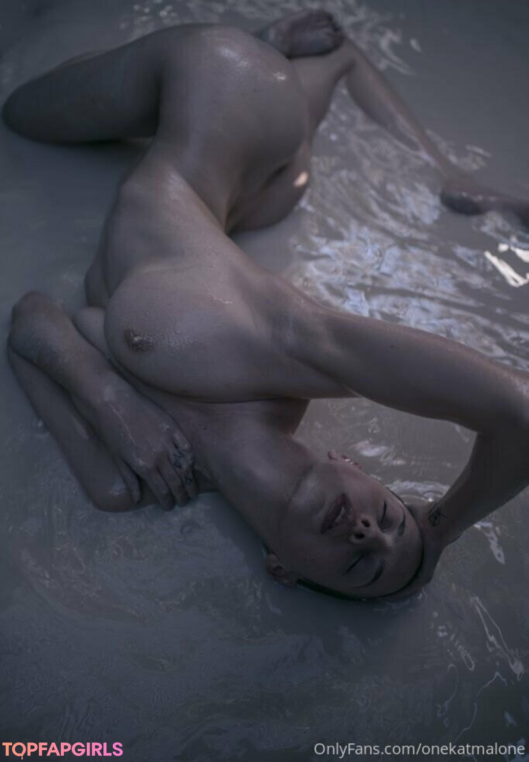 Kat Malone model art img