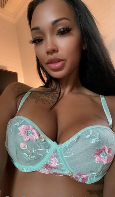 pierced onlyfans beautiful picture