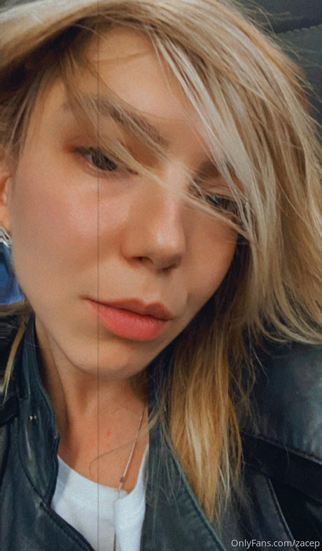 emo trans onlyfans free photo