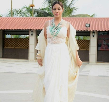 blonde secretary onlyfans porno pic