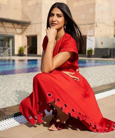 tiny onlyfans hot pictures