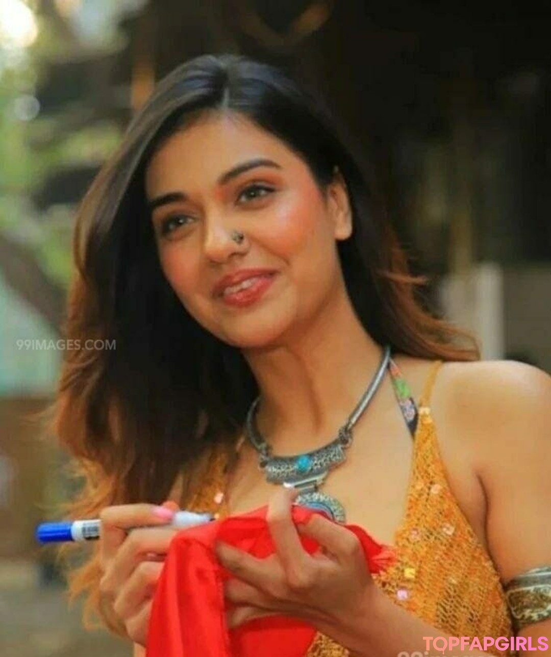 Divya Agarwal hd pornstar image