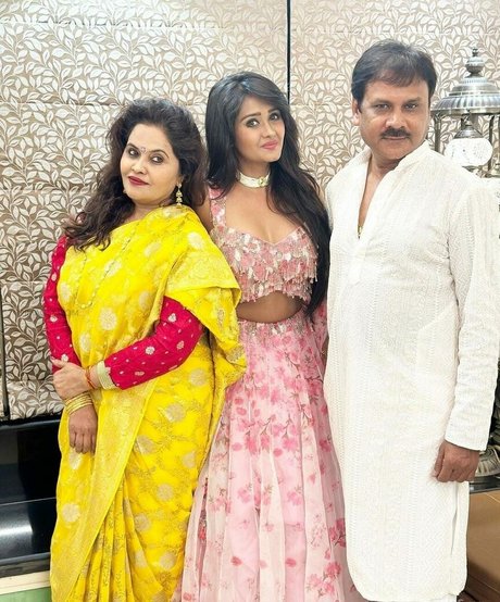 short hair teen onlyfans porn picture