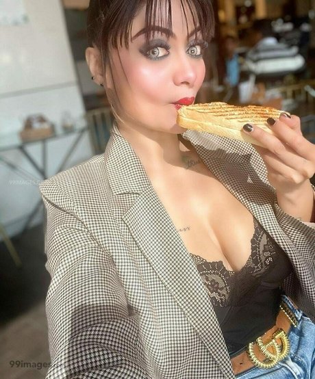 petite bbc onlyfans nudes photos