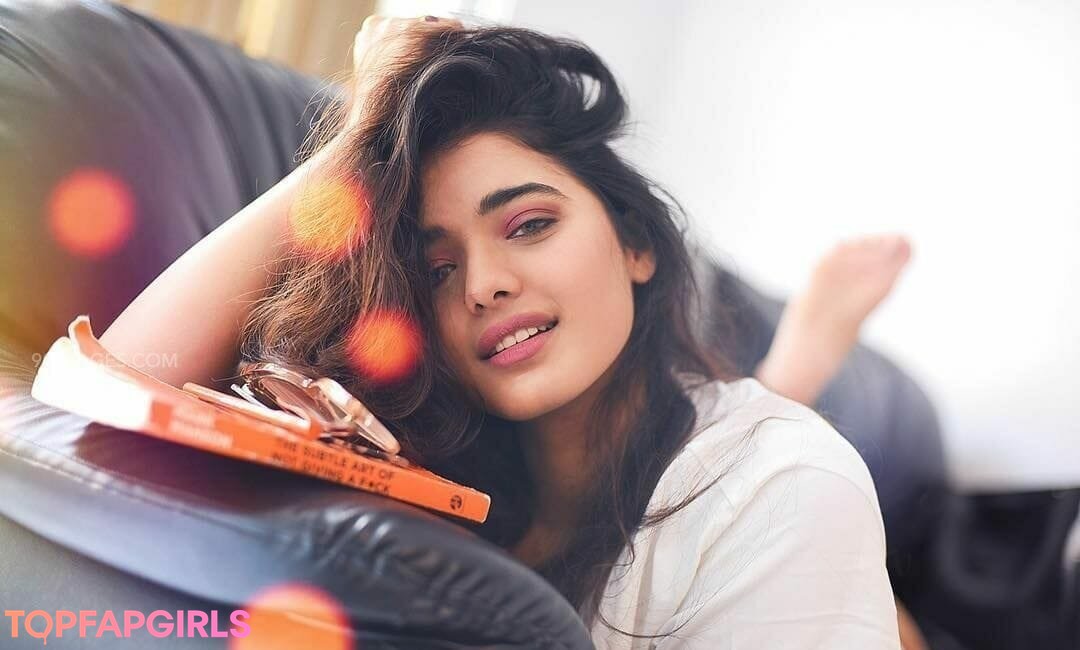 Ketika Sharma xxx pornstar pics
