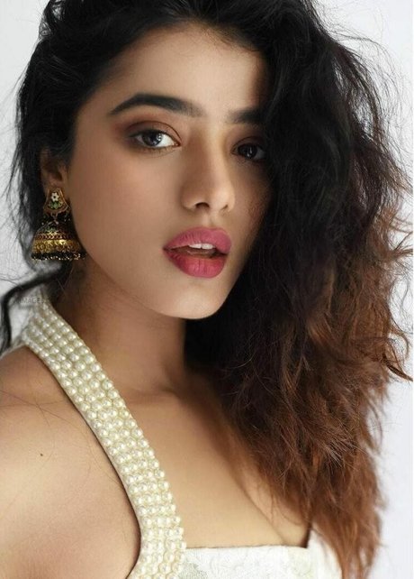 Ketika Sharma model erotic pic