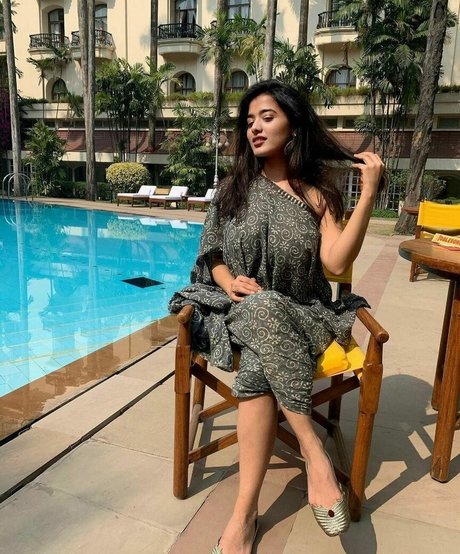 Ketika Sharma star pornographic image