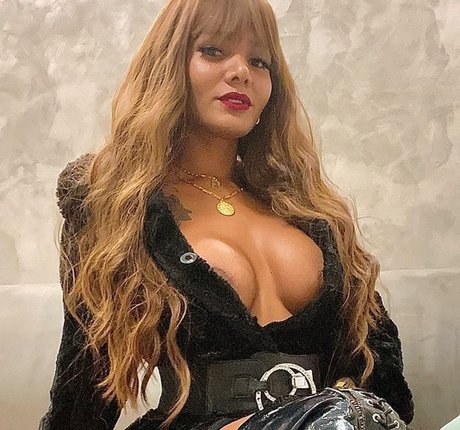 Krissttal Ruizz star xxx galleries