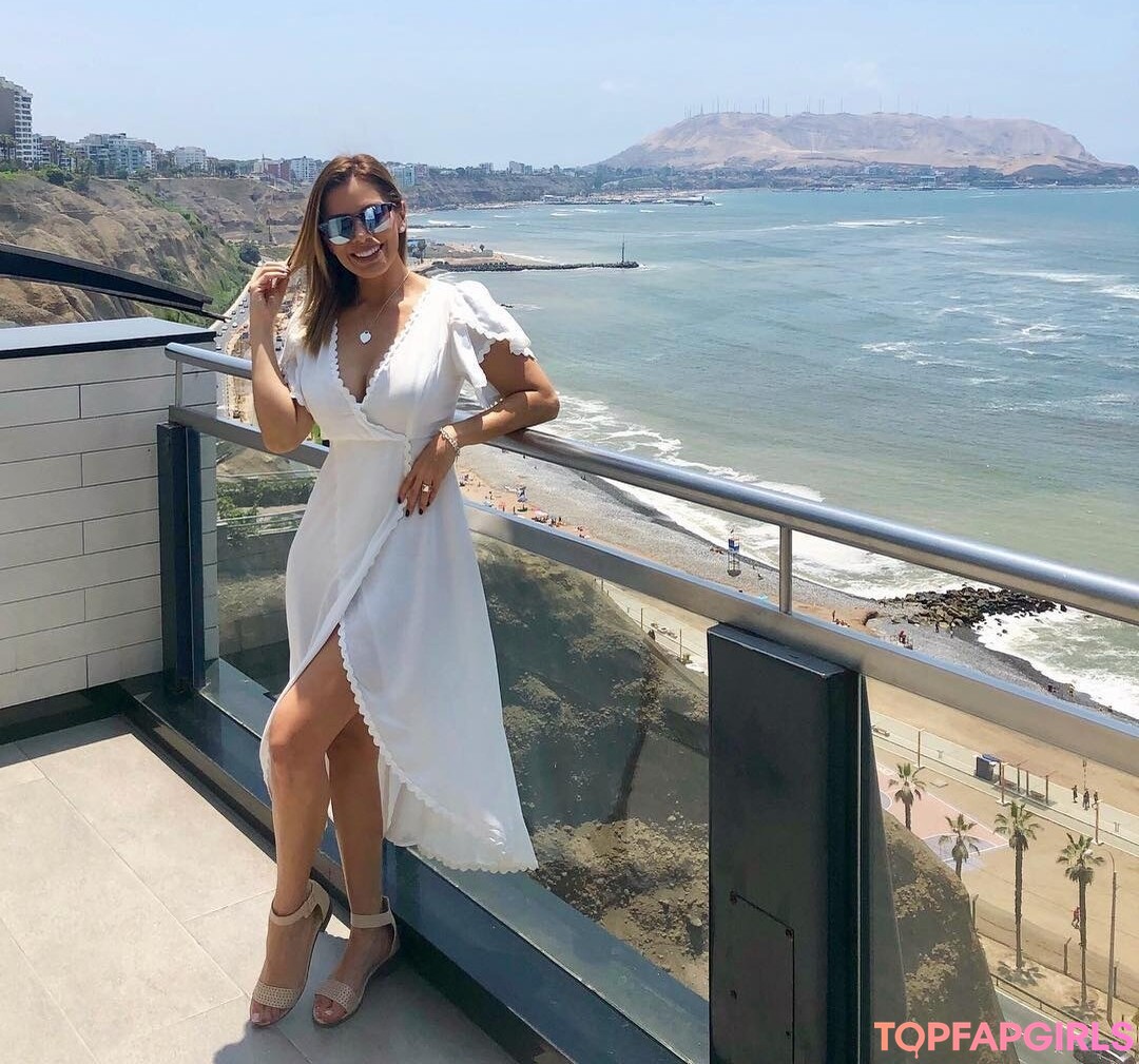 Ana Lucia Vega pornstar sex pictures
