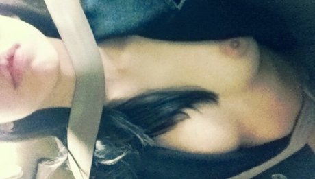 Women4chan profile image