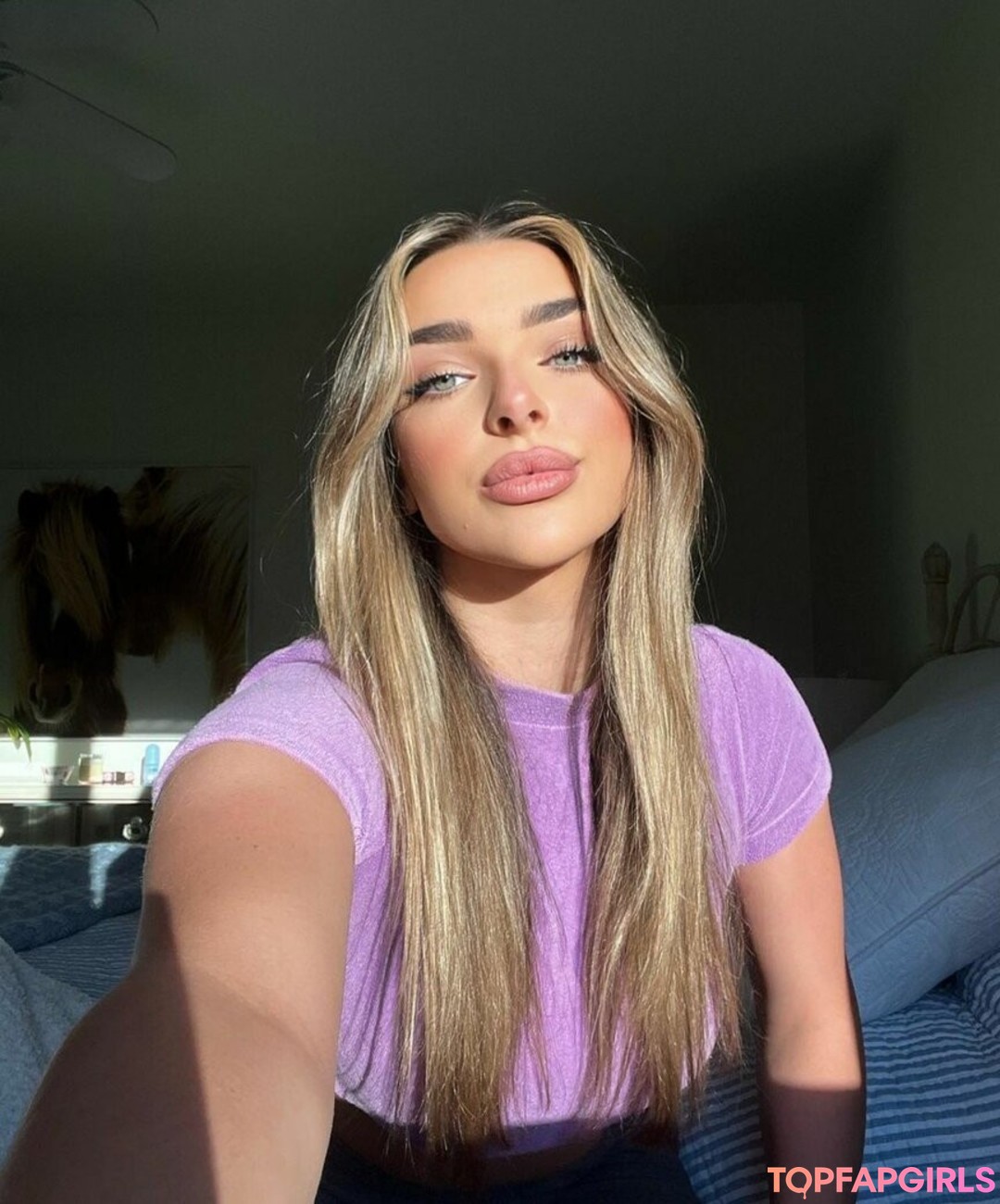 Kendall Vertes hd actress pictures