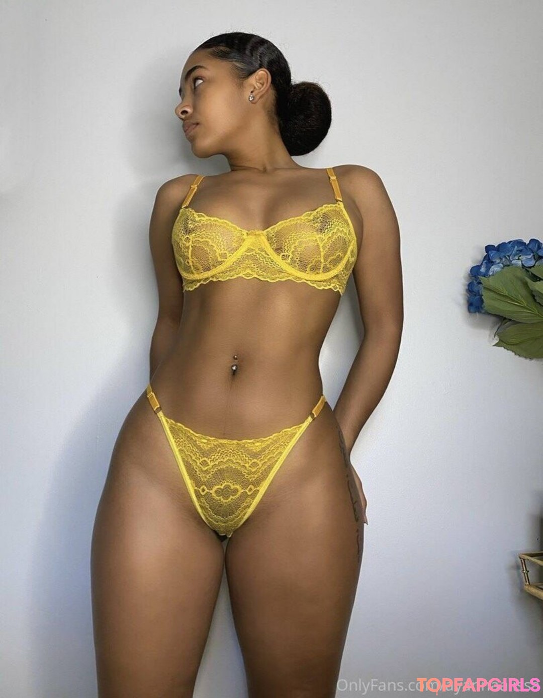 yainahkdg star hot galleries