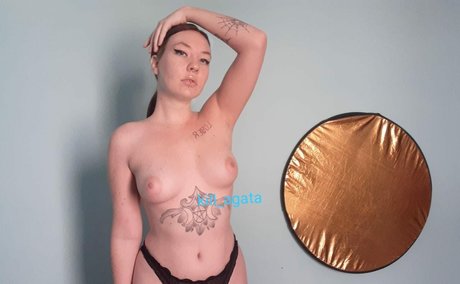 curvy lesbian onlyfans pretty photos