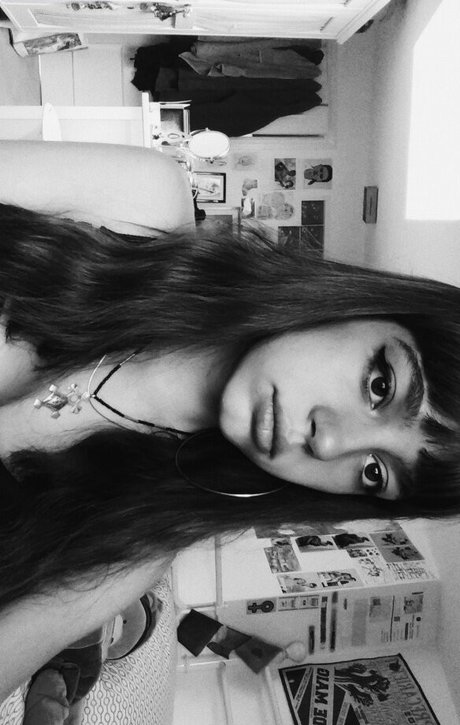 SpanishGrimes hd star image