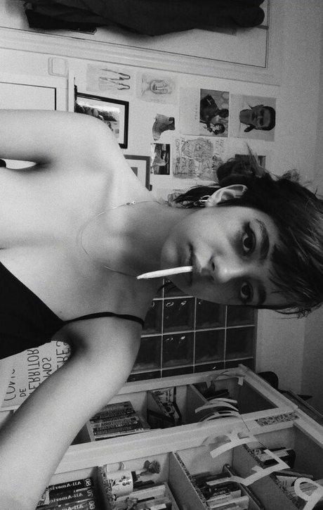 SpanishGrimes star free photo