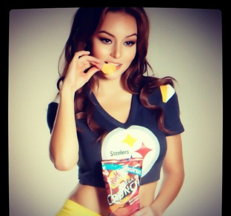 Angelique Boyer xxx star pic