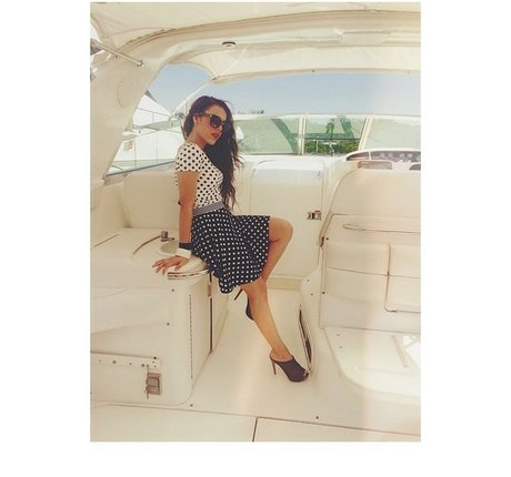 Angelique Boyer profile image