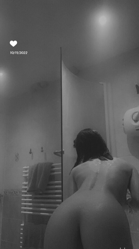 sexy secret001 model high quality pics