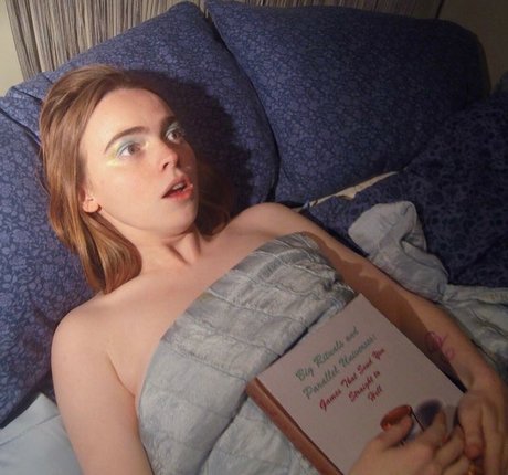 Daisy Waterstone xxx star photos