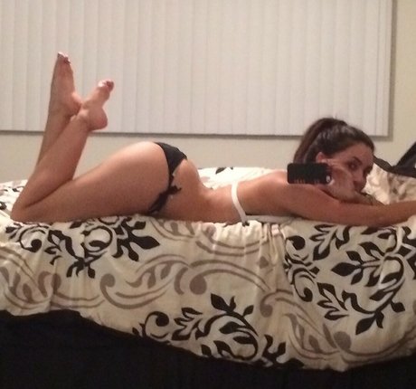 Uldouz Wallace best model archive