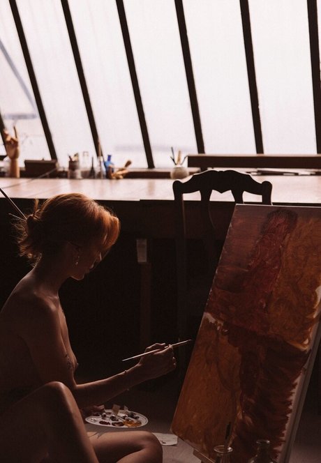 Otter mood sexy star pics