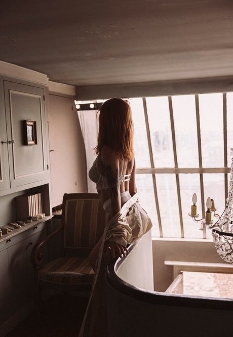 Otter mood star free img