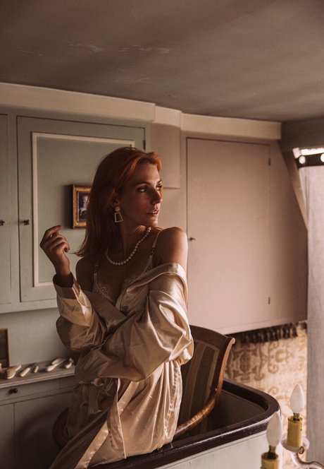 Otter mood high quality pornstar pic