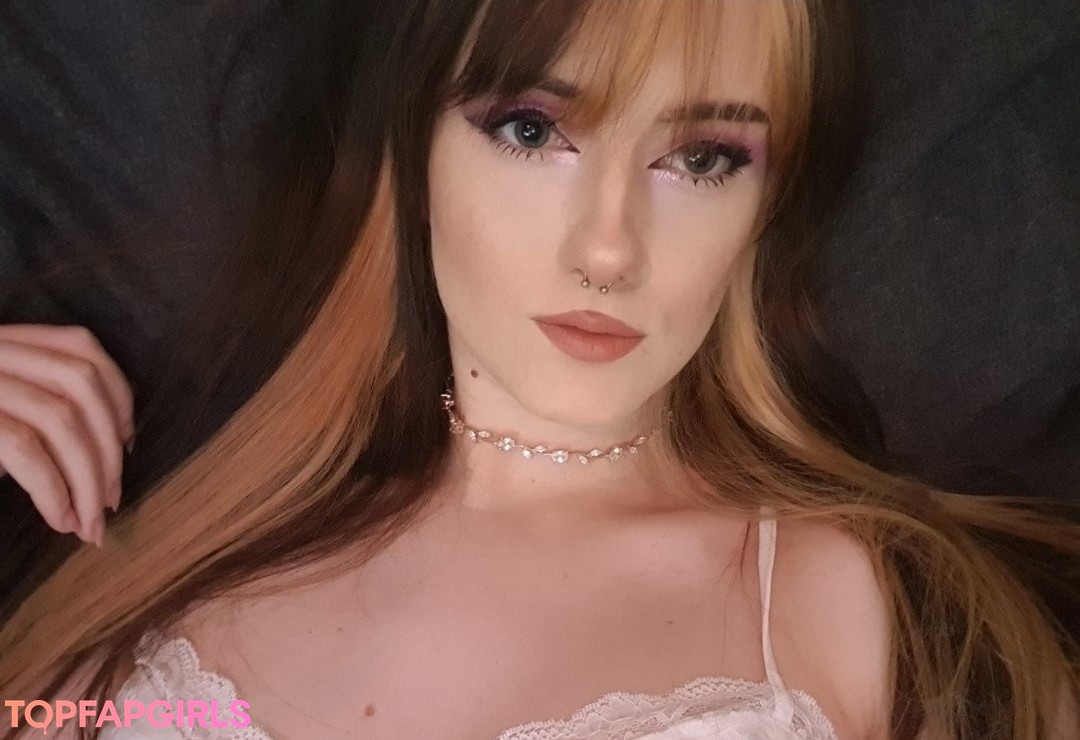 young free onlyfans pornographic photos