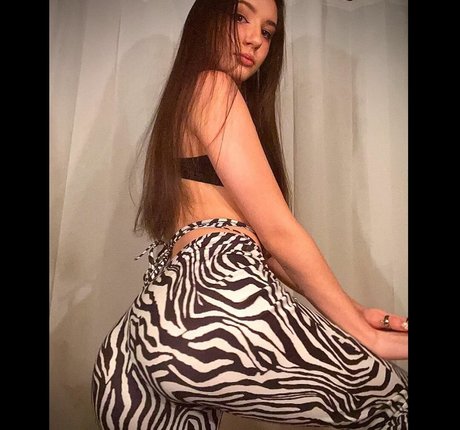 amirastar212 sex actress gallery