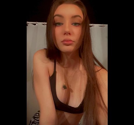 amirastar212 hd actress img