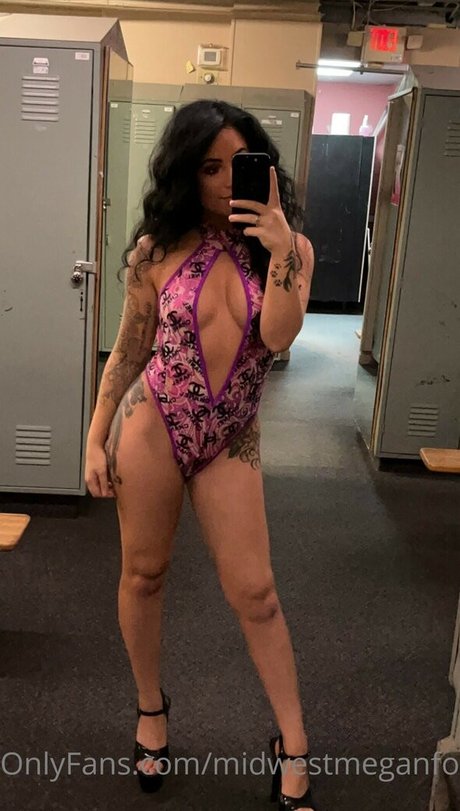 lesbians onlyfans nice image