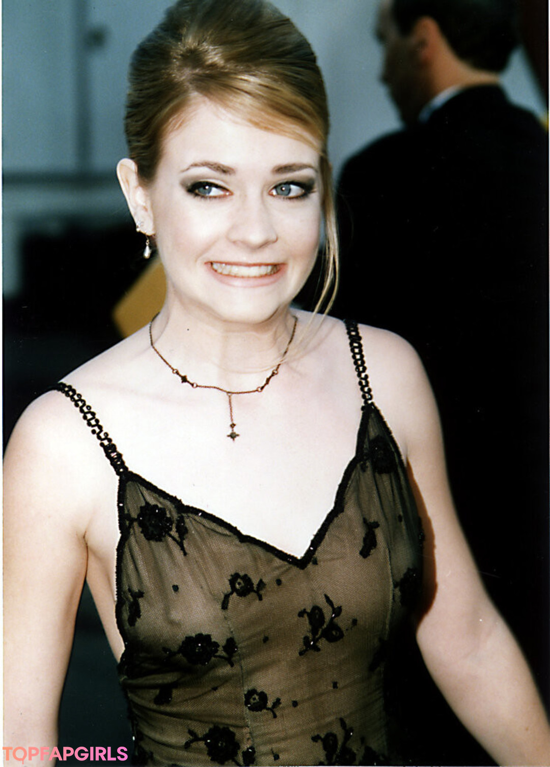 Melissa Joan Hart beautiful actress img