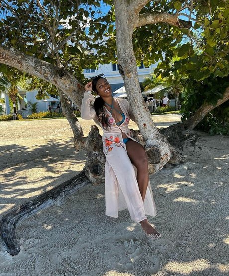 Kadeena Cox hd model archive