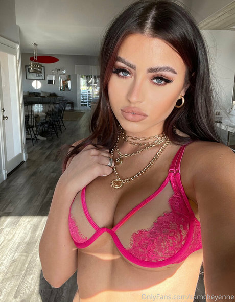 Sam Cheyenne sexy model images