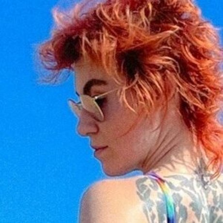 blonde midget onlyfans nude images