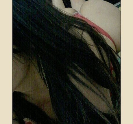 Giovana Teixeira best model image