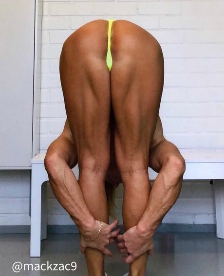 massive tits onlyfans top pictures