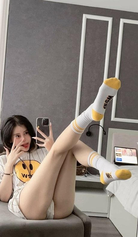 Truong Kha Tran nudes model galleries