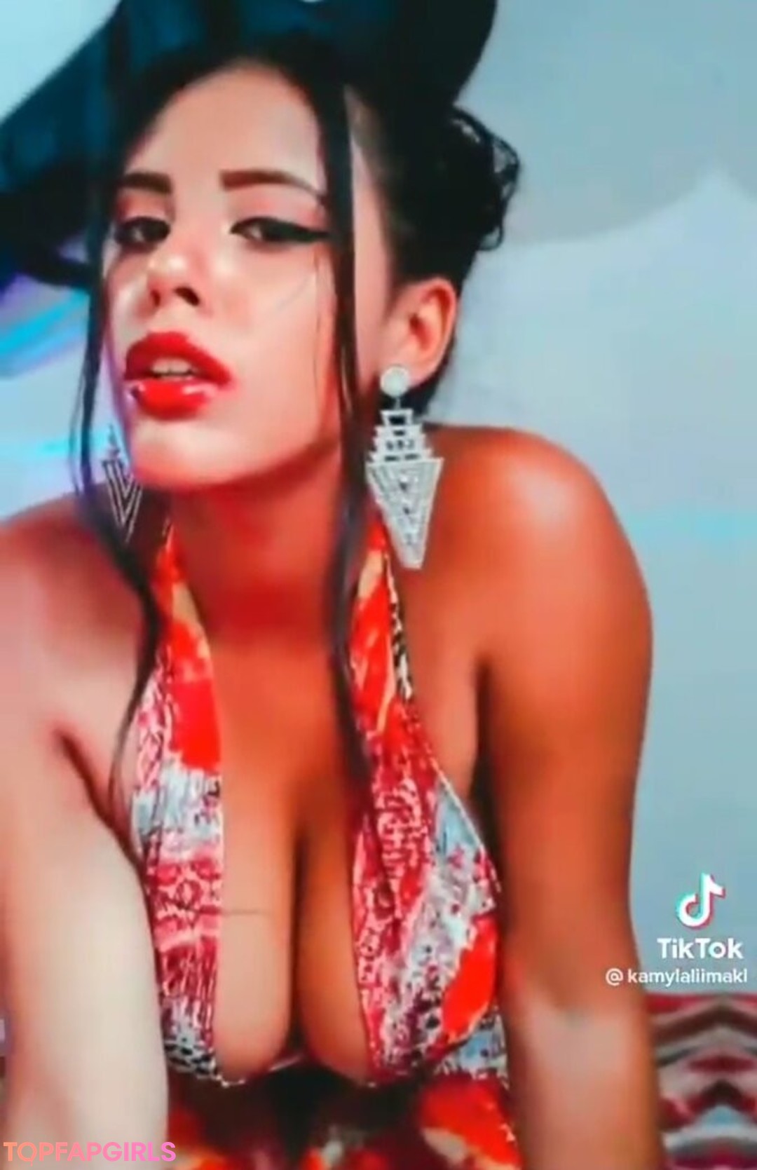 Kamylla Lima pornstar nude img