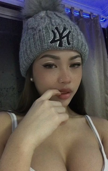 Cris Millen model top picture