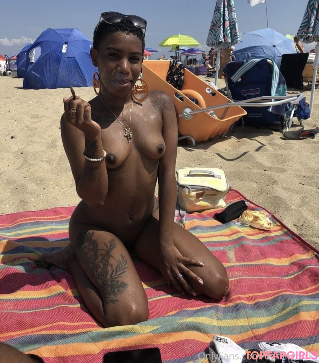 Darling Nicky star nudes pic