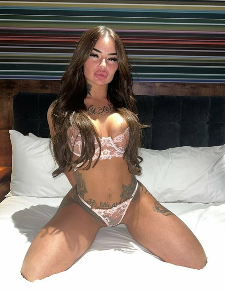 Louise McNamara free actress gallery