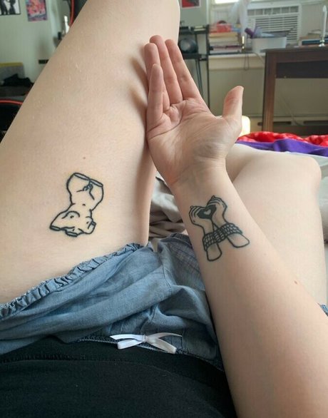 Acvalens hot star photos