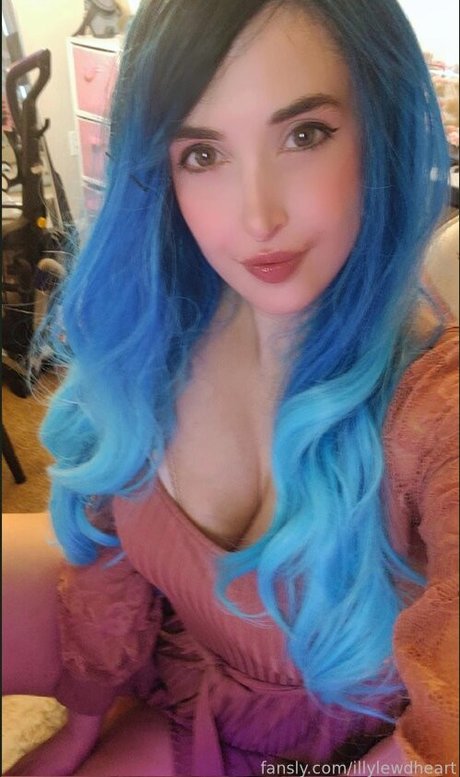 ilysuiteheart pornstar hot image