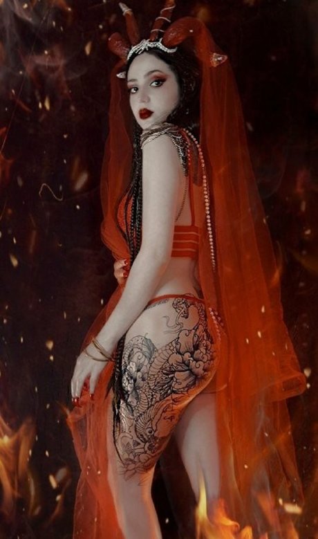 Siddharta model free pic