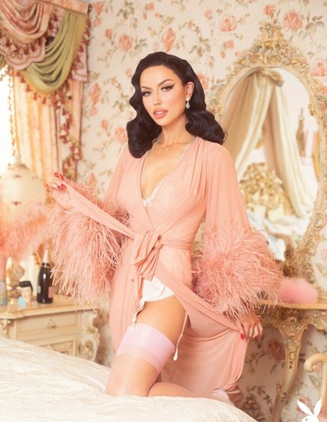 Bryona Ashly pornographic model pics