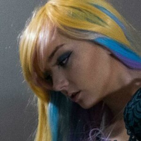 LovelyLunaC star pornographic archive