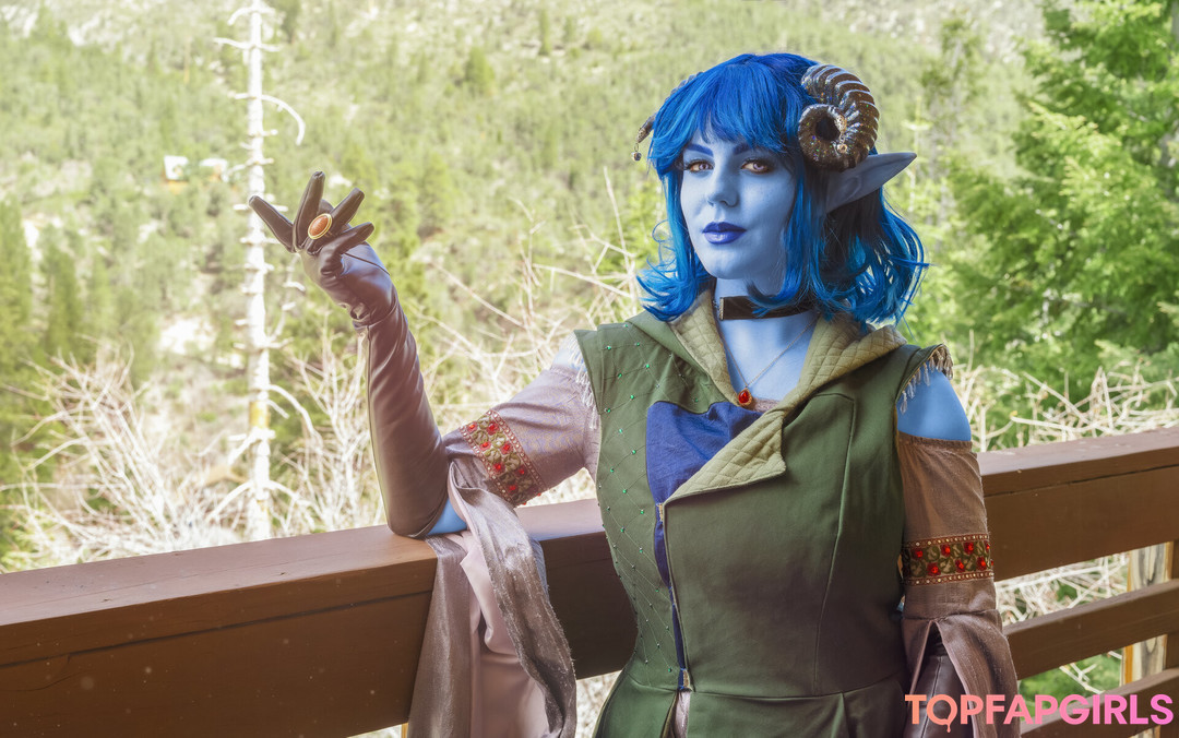 The Cosplay Bunny top profile image